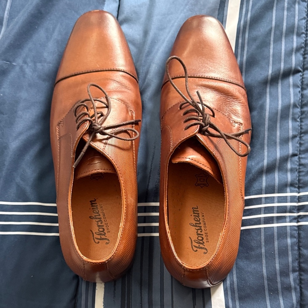Florsheim Men’s Cognac Brown Leather Cap-Toe Oxfords
